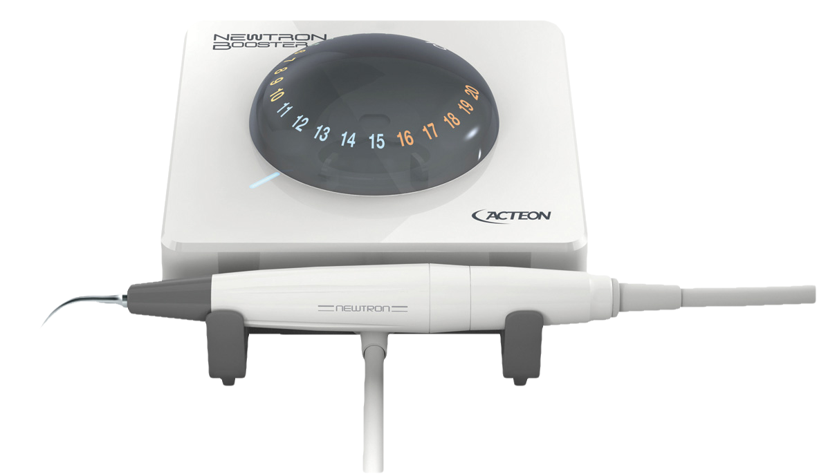 1176931_UK_Front_01_s_-Newtron-Booster-WNewtron-Handpiece-230V-UK.png