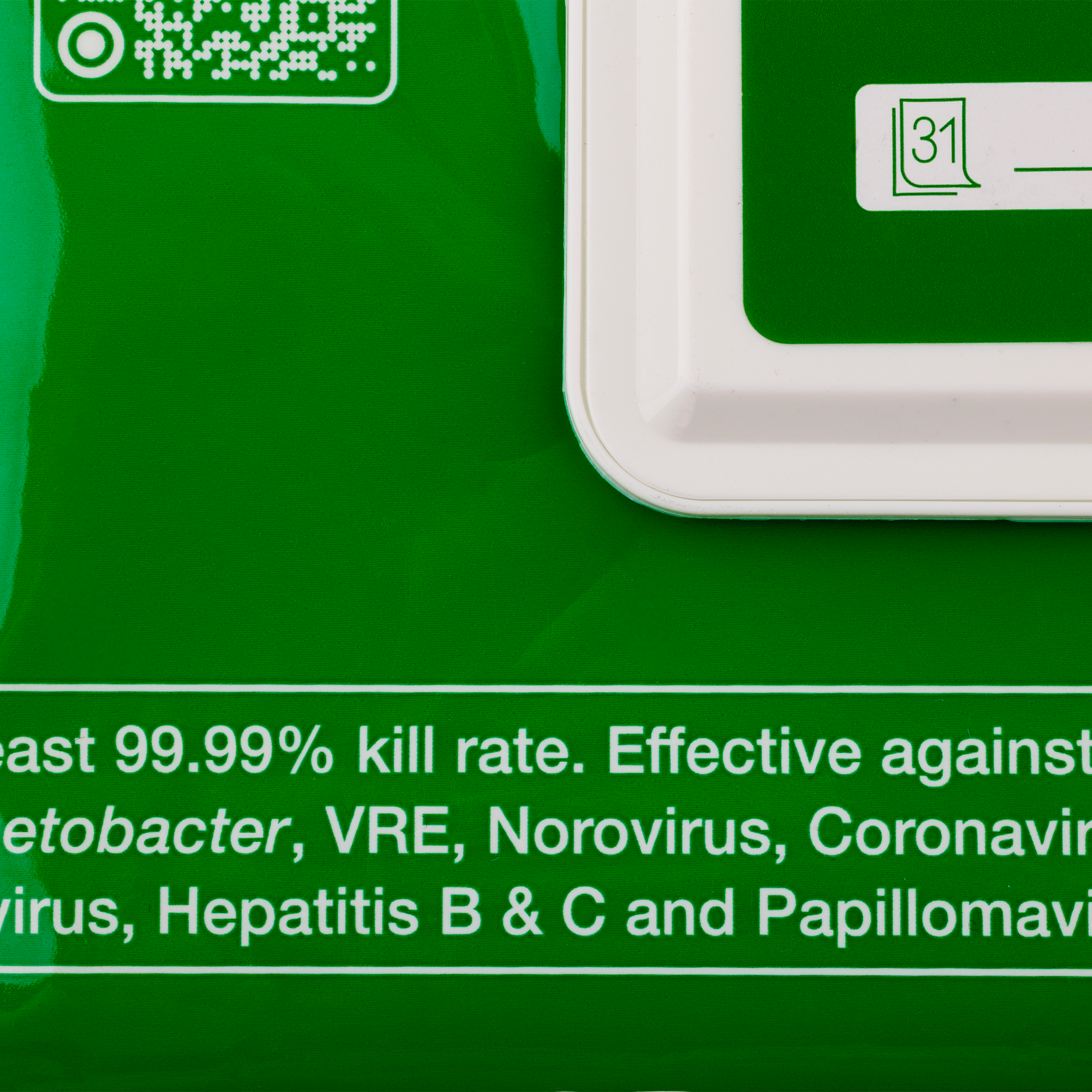 1214406_UK_Closeup_10_s_-Uniwipe-Clinical-2in1-Surface-Cleaning--Disinfectant-Wipe-200pk.png